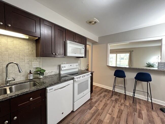 Photo - 703 Falcon Dr Unit C102