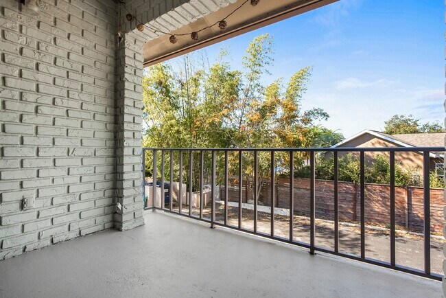 Photo - 2808 Plaza Terrace Dr Unit 808