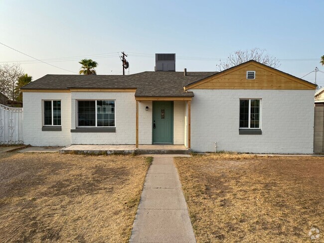 Building Photo - Beautiful 3 bedroom home!