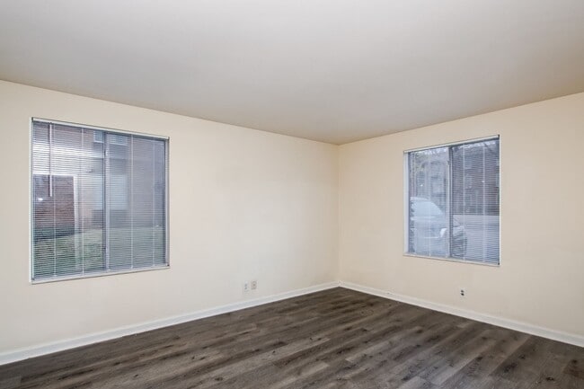 Photo - Updated Green Hills Condo! Unit B4