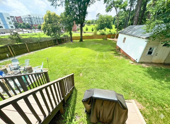 Photo - 1429 Lyon Ct