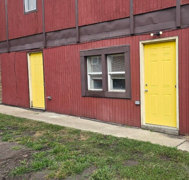 Photo - 2313 Georgia St Unit b