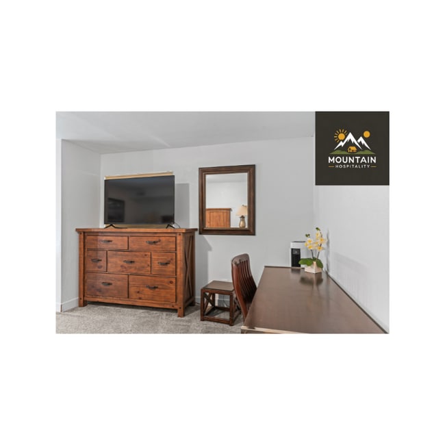 Photo - 1869 Dale Ridge Ave