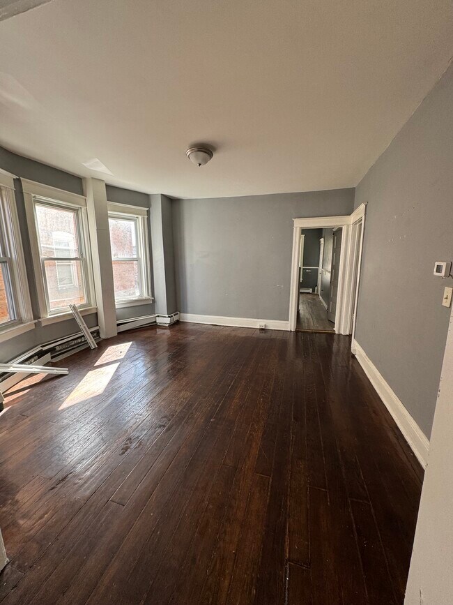 Photo - 108 Winnikee Ave Unit 1