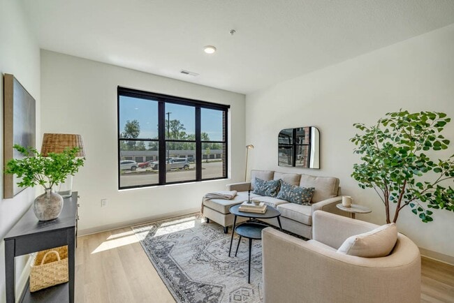 Photo - The Windsor - Windsor Heights