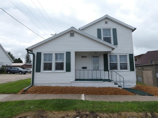 Building Photo - 1155 11th St Rental