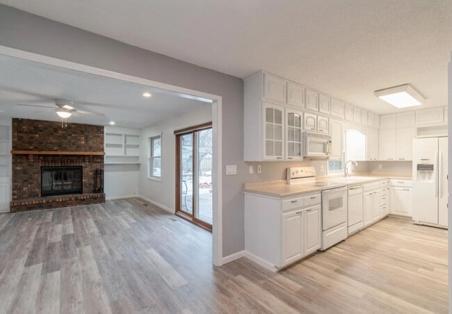 Photo - 1412 Johnson St