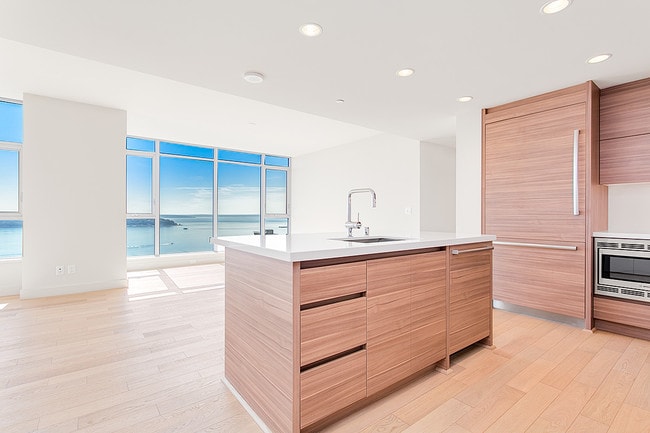 Photo - 583 Battery St Unit 3106N