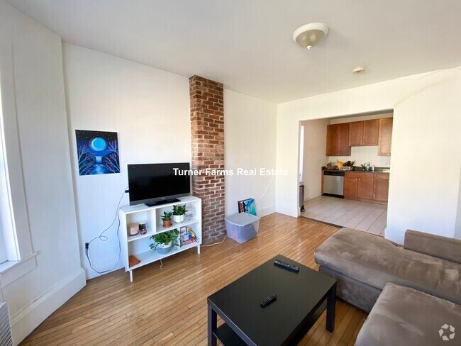 Building Photo - 854 Huntington Ave Rental