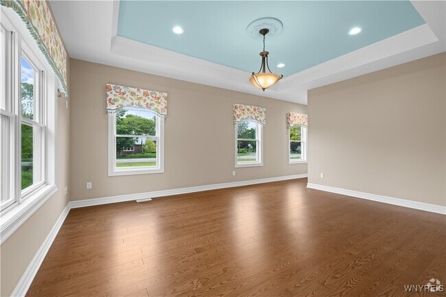 Building Photo - 10 Bentley Dr Rental