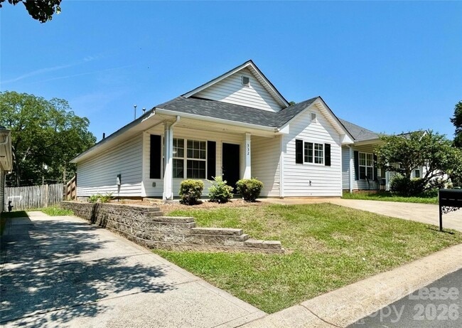 Photo - 332 Cassidy Ln