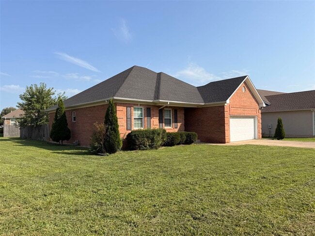 Photo - 1304 Primrose Ct