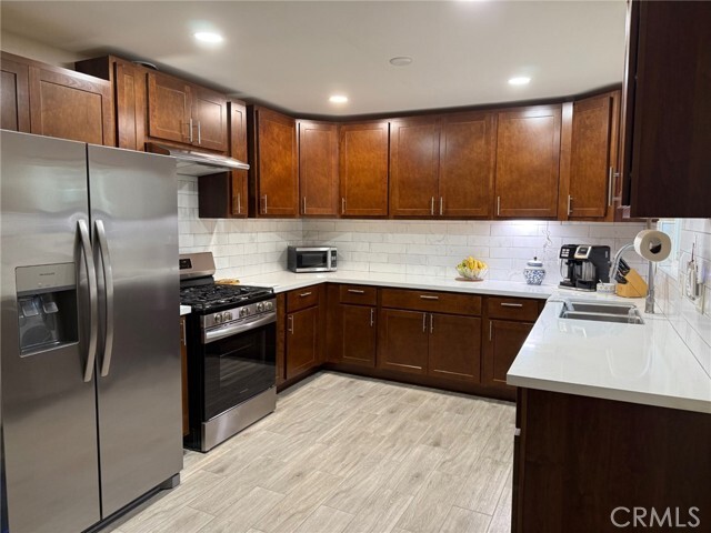 Photo - 3676 Temescal Ave