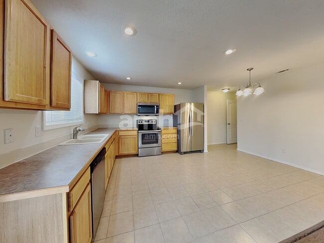 Photo - 9551 W Portola Dr