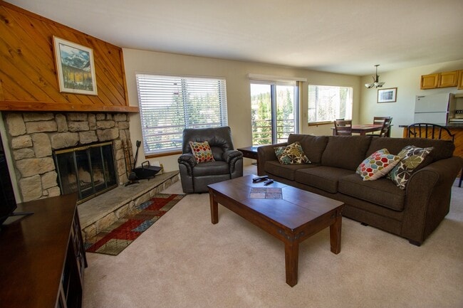 Photo - Buffalo Ridge Condos-All Utilities, Clubhouse, Wifi, Bus Route & Views