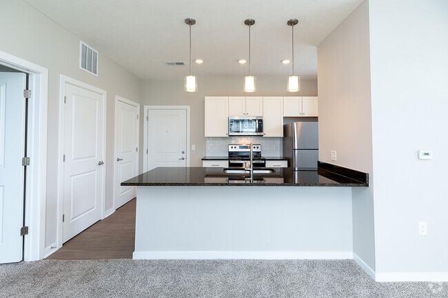 Building Photo - Hamilton Woods Rental