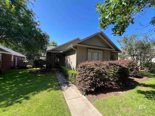 Building Photo - 10410 Emmanuel St