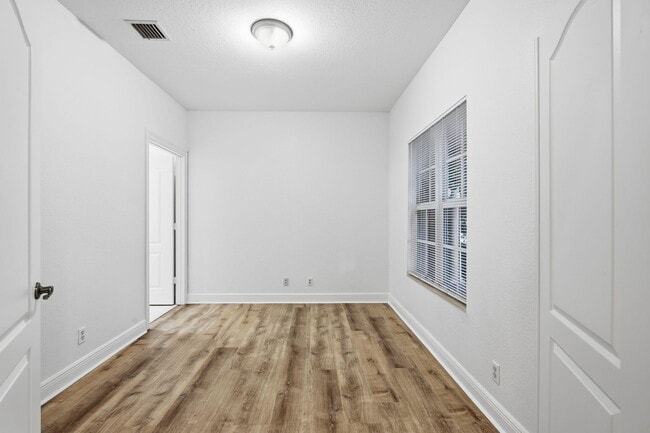 Photo - 531 S Federal Hwy