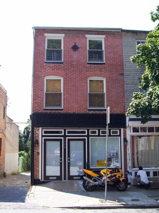 Photo - 1209 Hollins St Apartment Unit 2