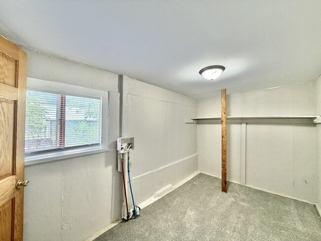 Photo - 612 S Chatham St