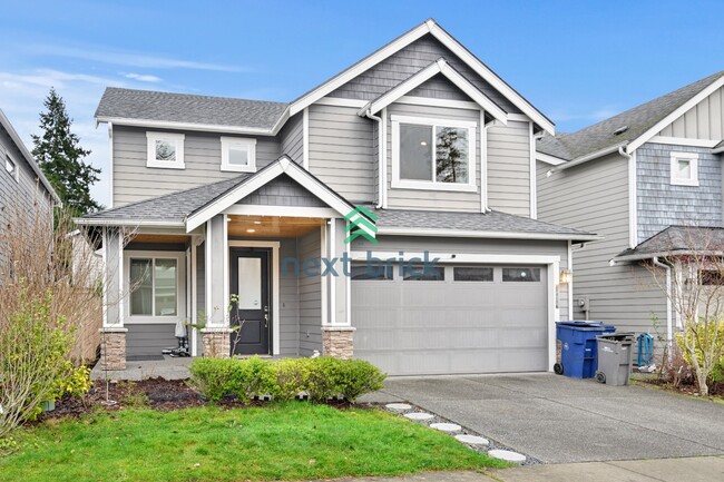 Photo - Stunning 3 Beds and 3 Bath Single Family with additional office space and entertainment room read...