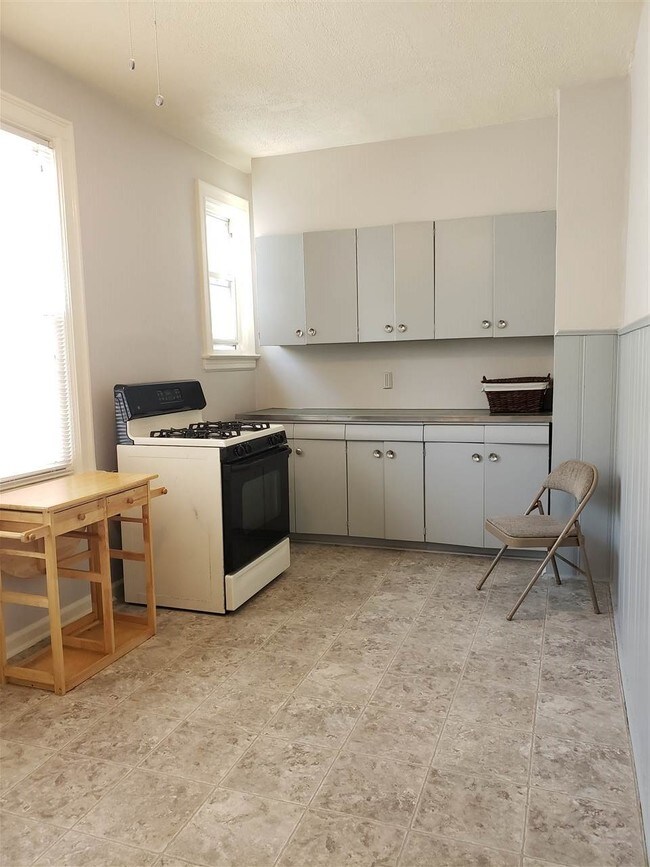 Photo - 35 Broadman Pkwy