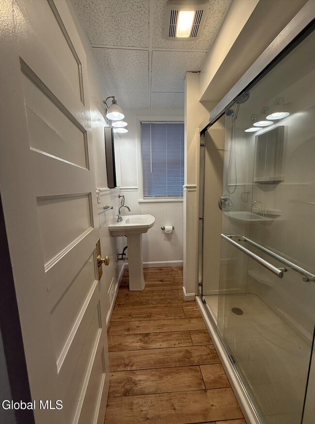 Photo - 278 Manning Blvd Unit 1