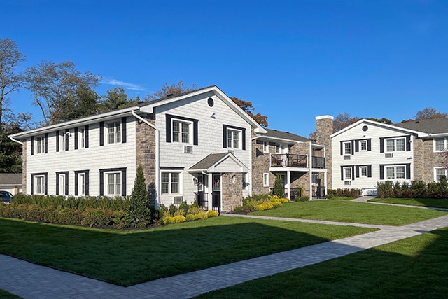 Excelente ubicación - Fairfield Townhouses At Massapequa