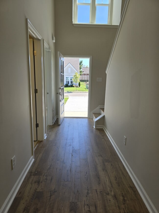 Photo - 5143 Park Cir