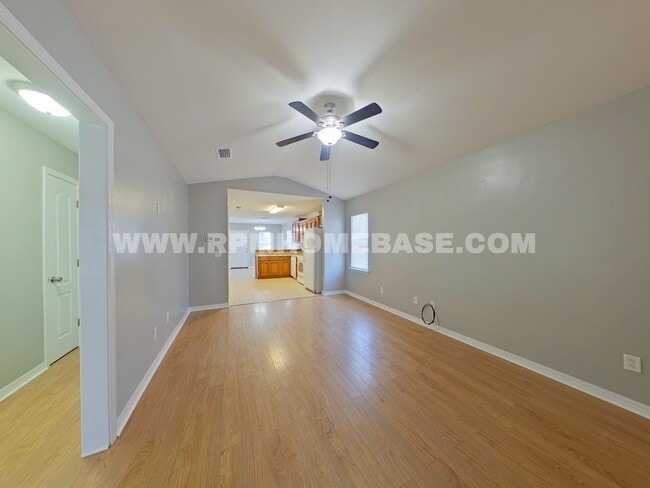 Photo - Charming 3-Bedroom Home on a Corner Lot with Spacious Yard – Pet Friendly!