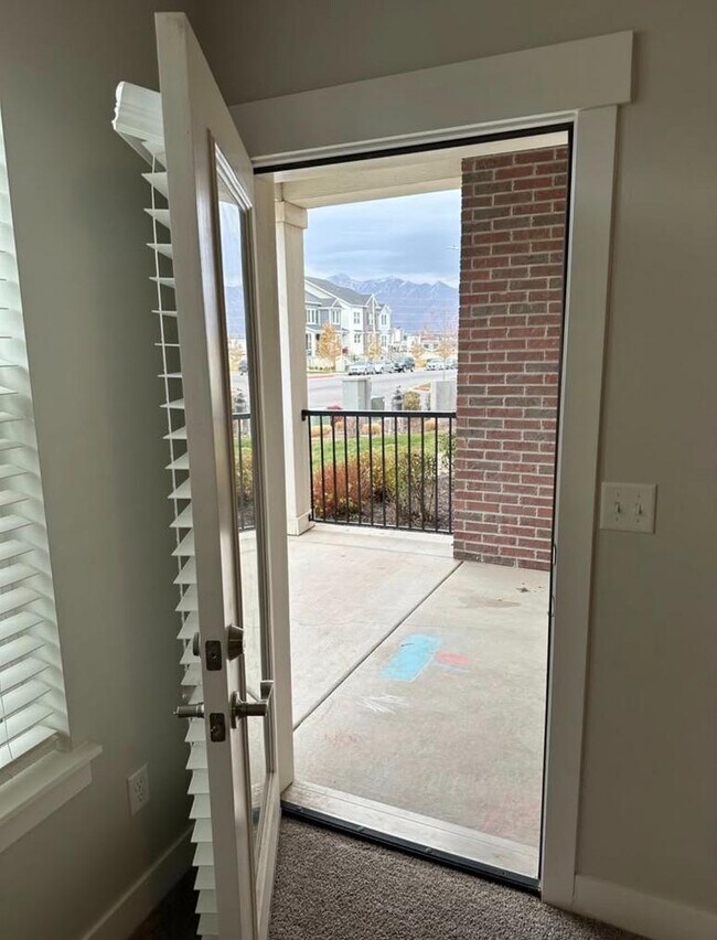 Photo - 3896 W 1850 N
