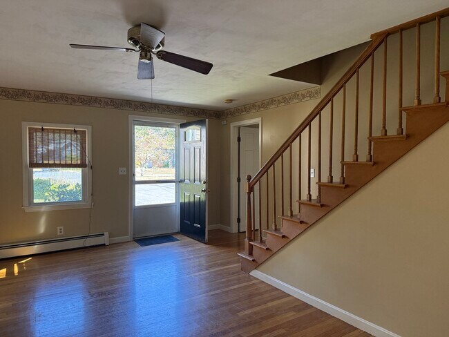 0 Pleasant St