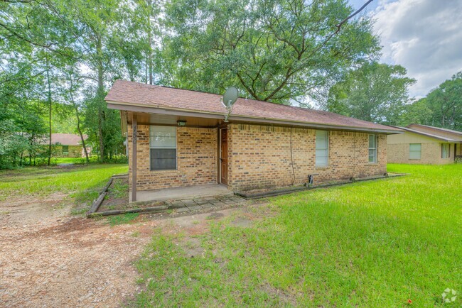 Building Photo - 150 Dogwood St Rental