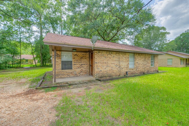 Photo - 150 Dogwood St Casa