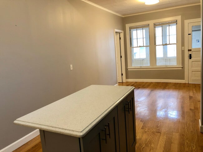 Photo - 2156 W 18th Pl Unit 1R