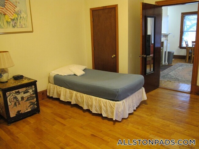 Photo - 38 Linden St Unit 12