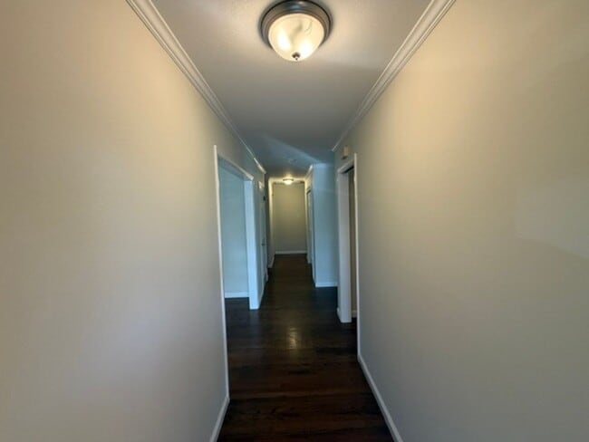 Photo - 1227 Nadina St
