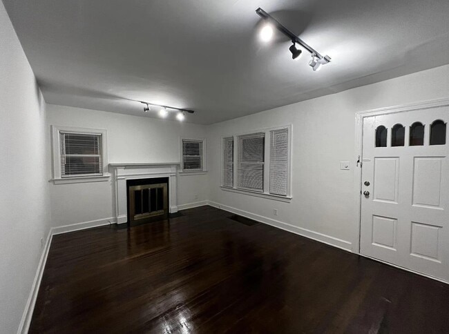 Photo - 2034 Nashville Ct