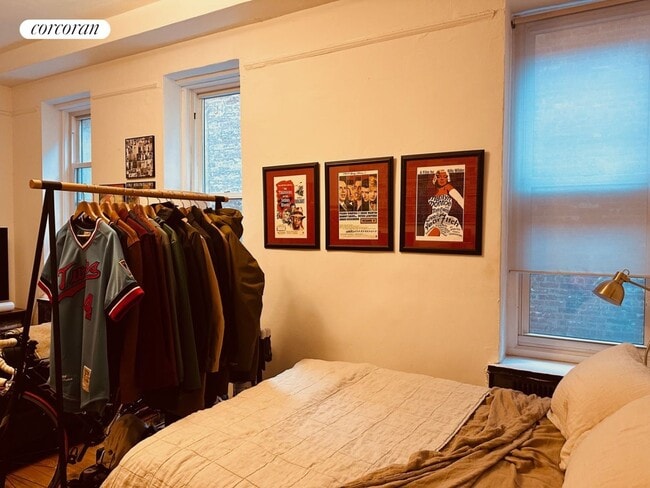 Photo - 101 W 80th St