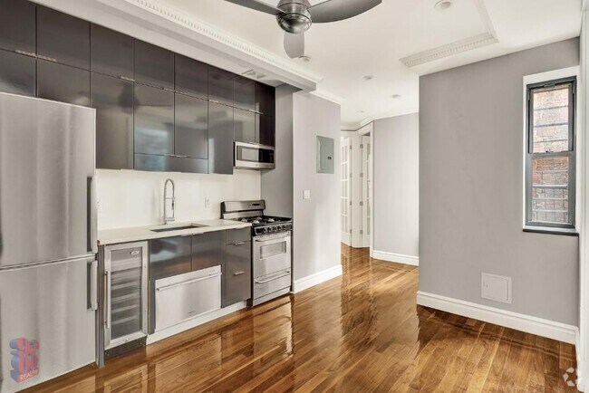 Building Photo - 1590 Lexington Ave Rental