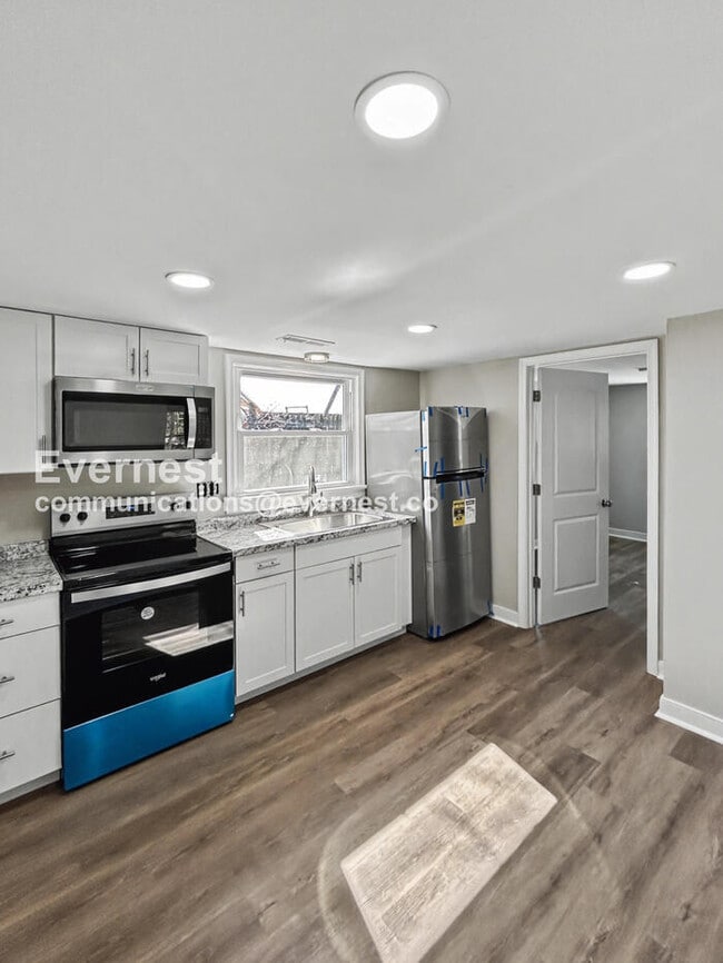 Photo - 1006 Turner Rd