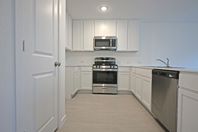 Photo - 6730 Marble Rdg