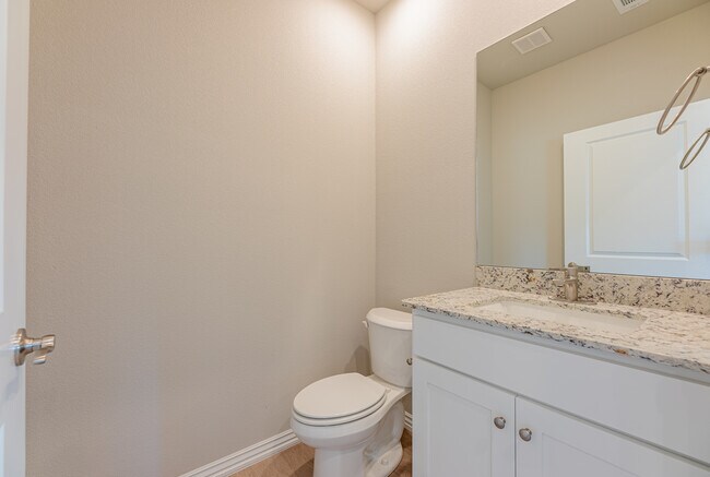 Photo - 1607 SW Casuarina Dr