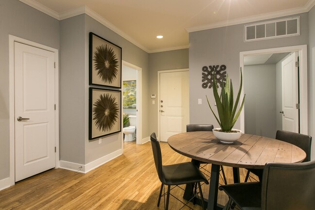 SkyStone Apartments