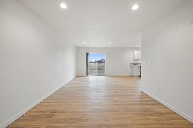 Photo - 2637 W Marina Dr