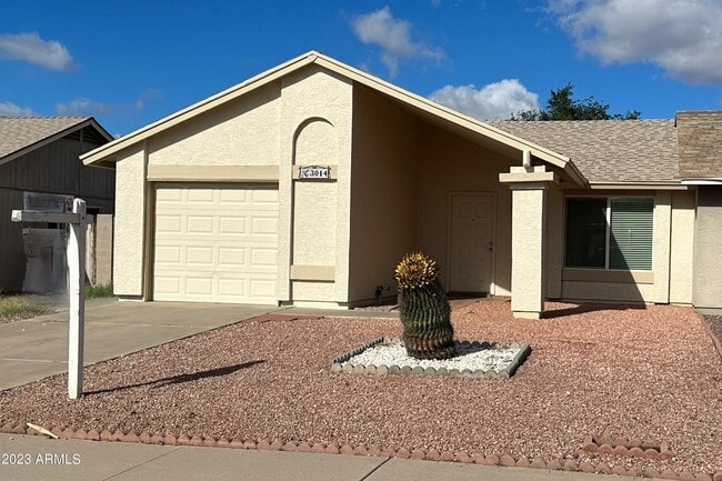 3014 W Runion Dr