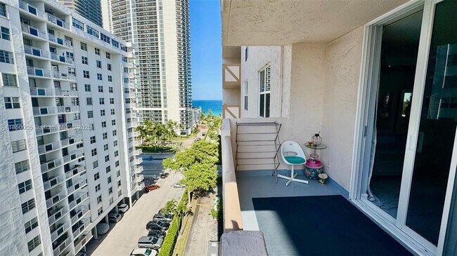 Photo - 1865 S Ocean Dr Unit 11B