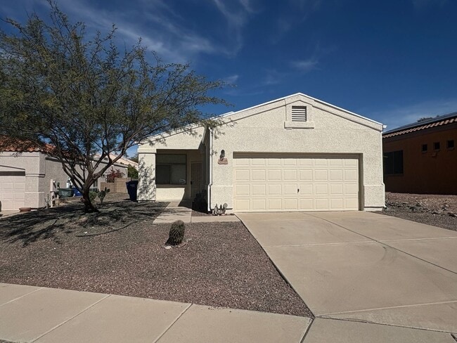 Photo - 3 Bed 2 Bath Rita Ranch Home