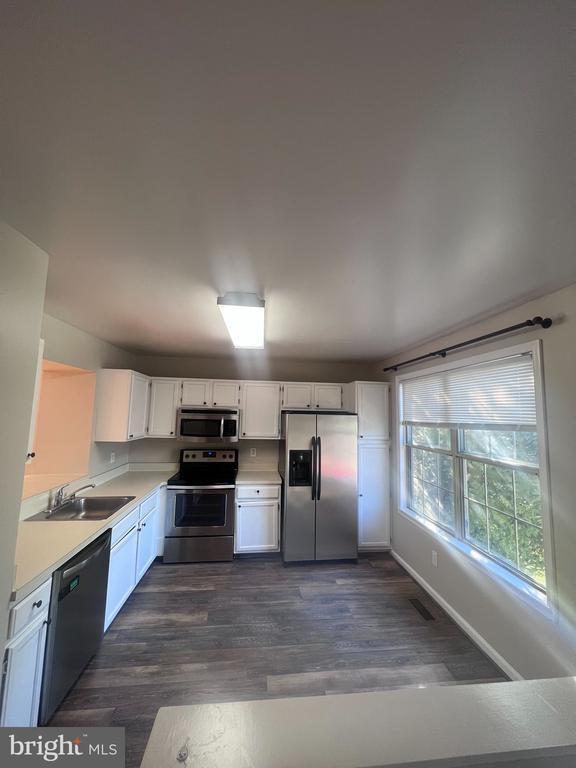 Photo - 7419 Courtland Cir