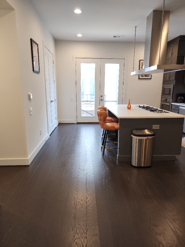 Photo - 241 Maynard Terrace SE Casa Adosada